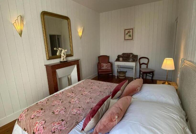 Четырехместный Номер Стандарт, Le Relais Du Puy