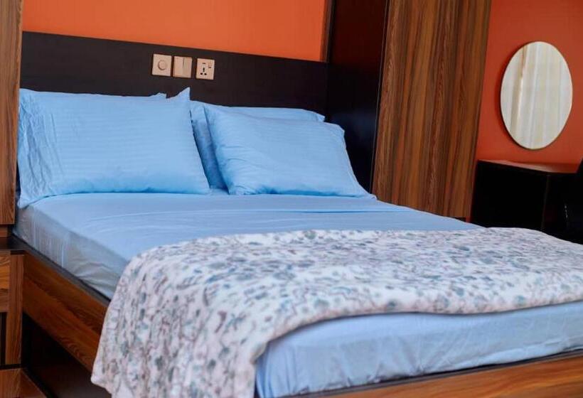 Номер Стандарт, 247 Executive Lodge