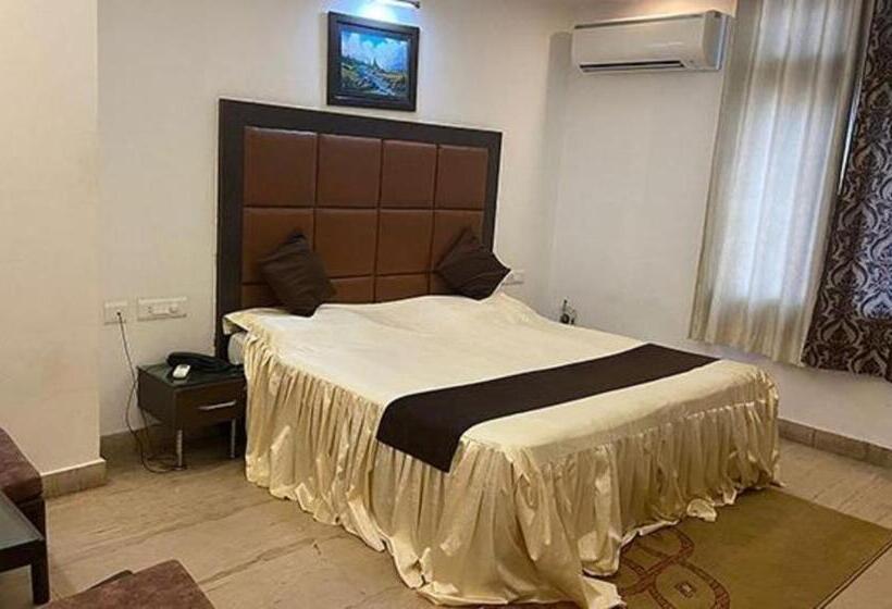 اتاق لوکس, Fabhotel Taj