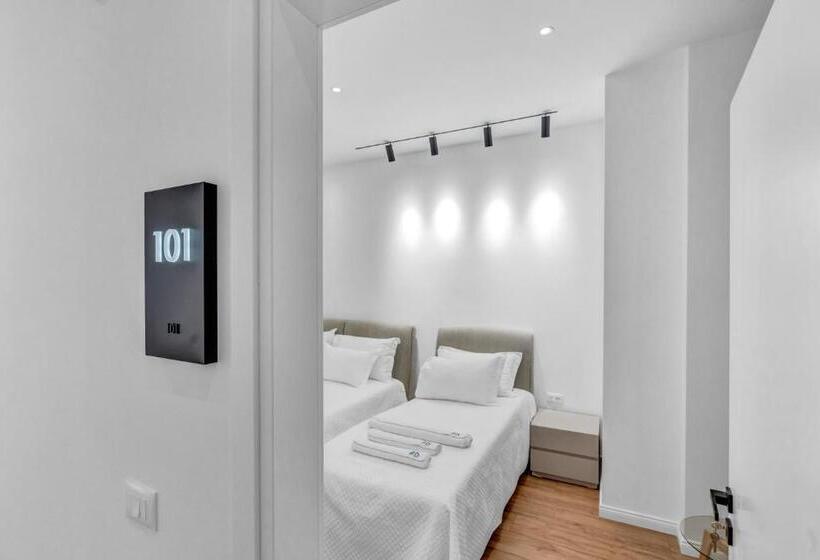 اتاق لوکس سه تخته, Apartment Ad Berat