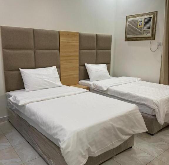 침실 3개 아파트, Aroos Al Shati Furnished Units
