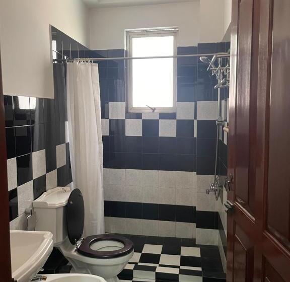 디럭스 룸, Misuki