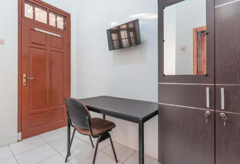 اتاق استاندارد یک نفره, Oyo Life 3047 Gita Kencana