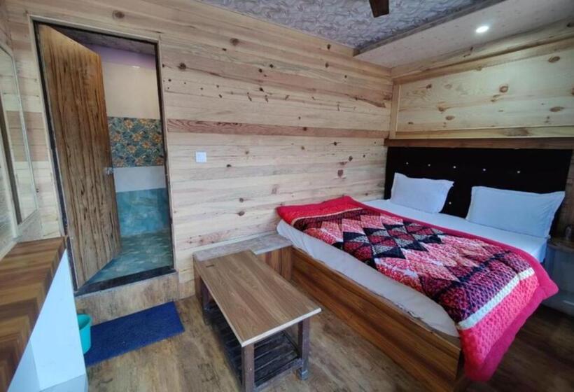 Номер Deluxe, Grg Hotel Vinayak Nainital Near Naini Lake With Mountain View   Mall Road