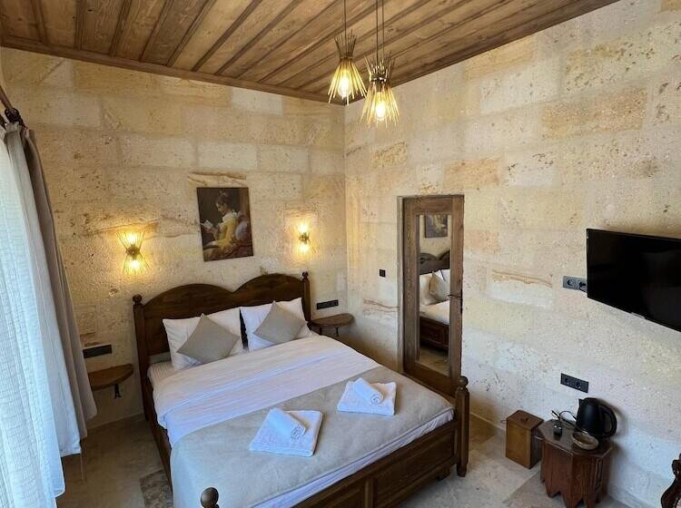 Номер Deluxe, Library Cave House