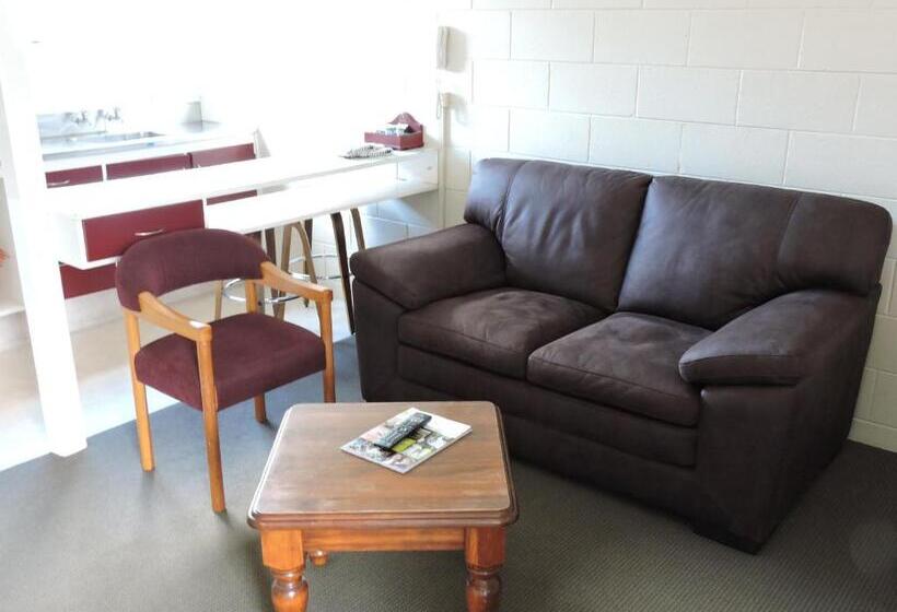 غرفة قياسية, Maple Lodge Motel