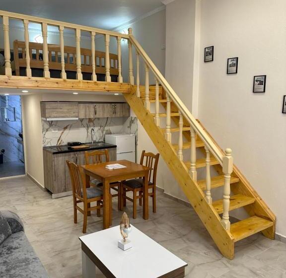 4인용 스탠다드 룸, Troy Aparthotel Durres