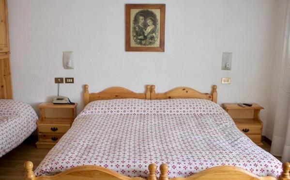 스탠다드 트리플 룸, Albergo Piani Di Luzza