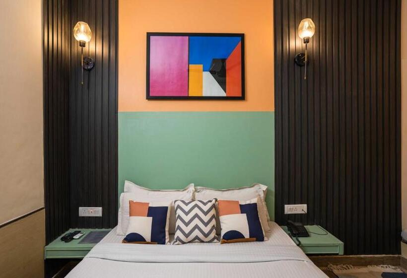 Номер Стандарт, Zostel Delhi