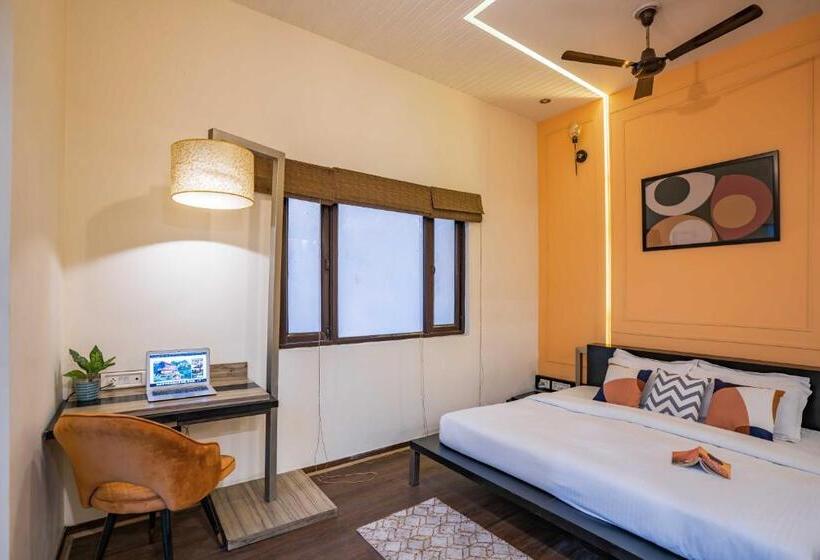 سوییت اجرایی, Zostel Delhi