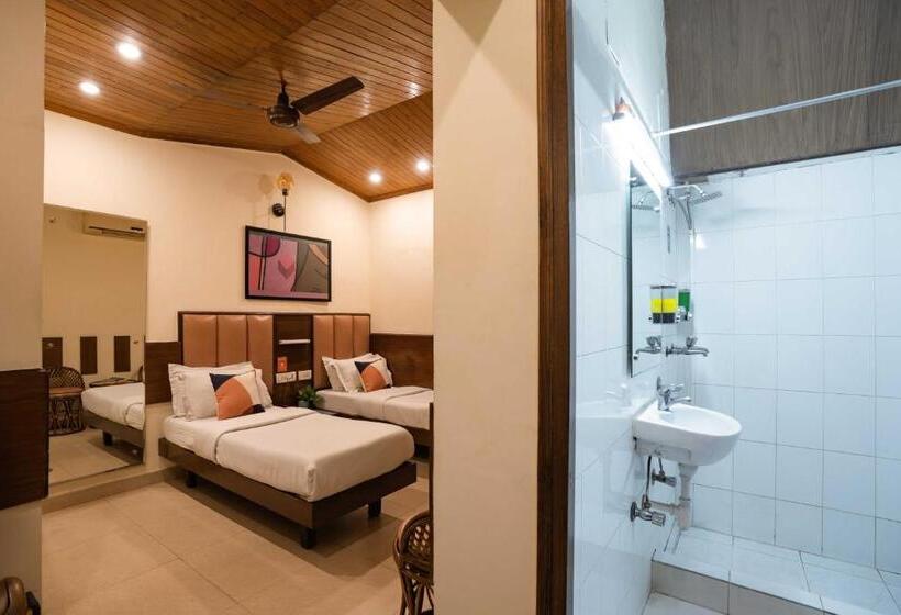 اتاق لوکس, Zostel Delhi
