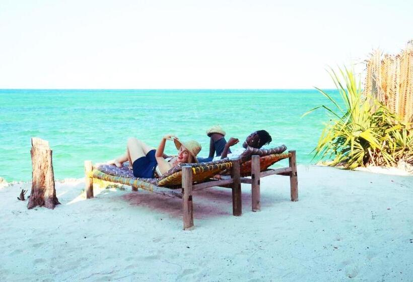 Номер Стандарт Вид на Море, Seasons Lodge Zanzibar
