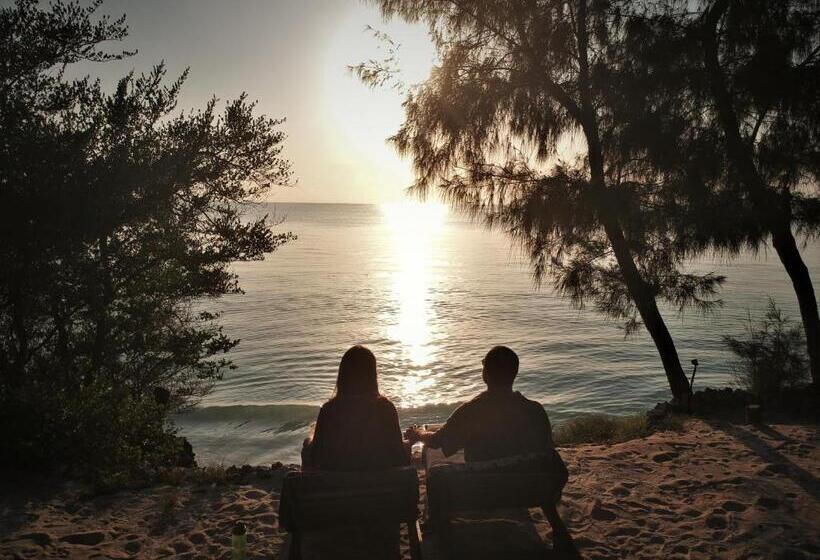 Номер Стандарт Вид на Море, Seasons Lodge Zanzibar