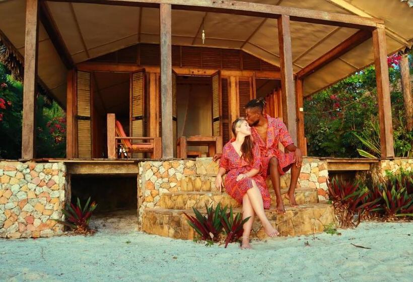 Номер Deluxe Вид на Море, Seasons Lodge Zanzibar