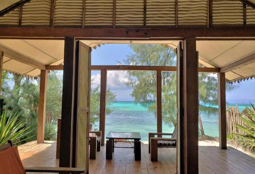 Номер Deluxe Вид на Море, Seasons Lodge Zanzibar