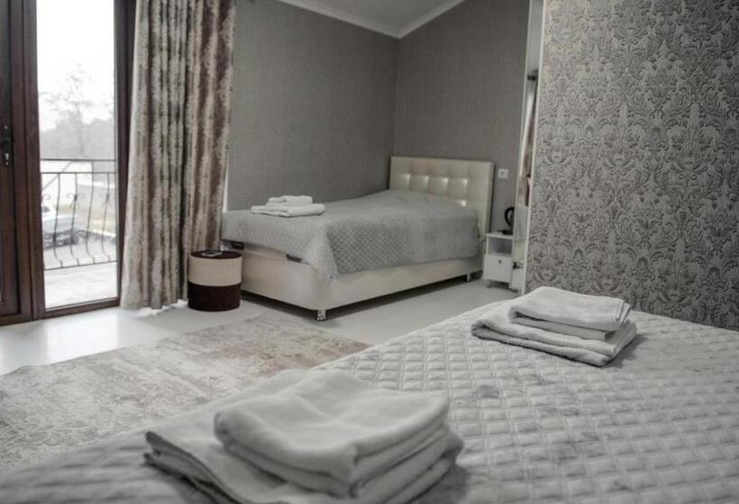 اتاق استاندارد سه نفره, Kalyan & Spa