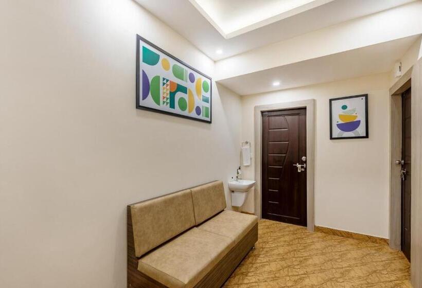 Номер Superior, Treebo Sky City Grand