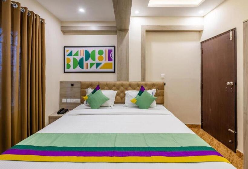 Номер Superior, Treebo Sky City Grand