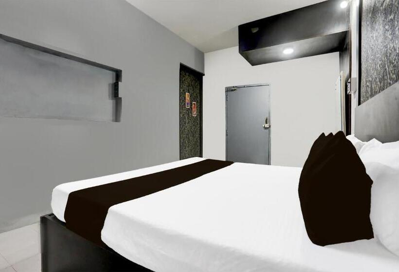 اتاق کلاسیک سه تخته, Spot On Hotel Jashn Inn