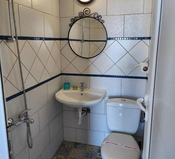 اتاق استاندارد با بالکن, къща за гости азалия