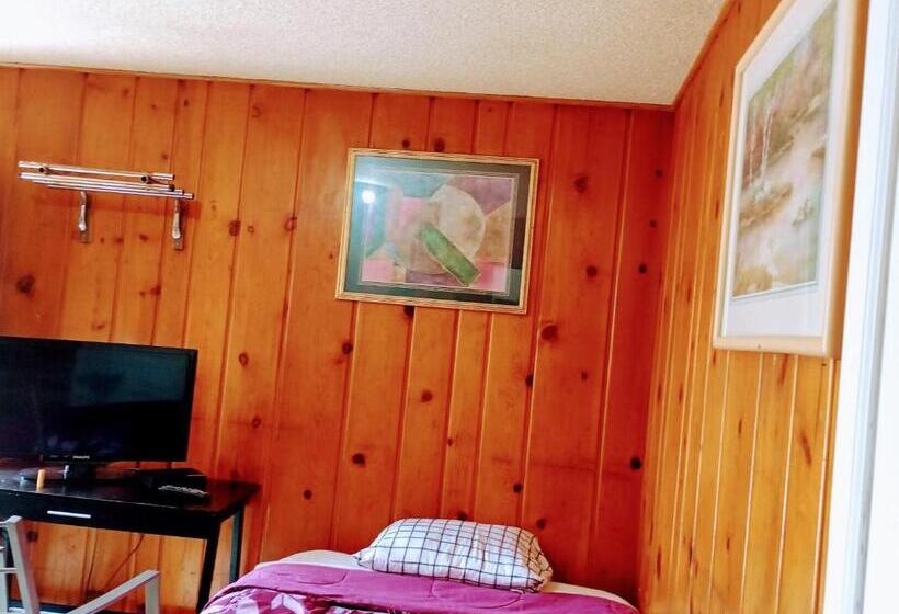 Номер Стандарт, Big Horn Motel