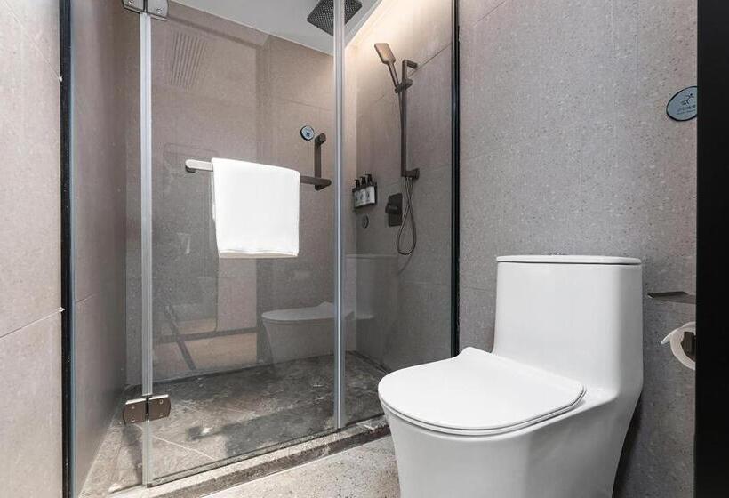 行政房间, Country Inn & Suite By Radisson, Nanchang Tengwangge Wanshou Palace Subway Station