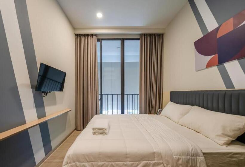 Номер Deluxe, Cove Equatoria