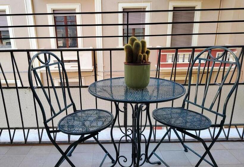 Номер Deluxe с Балконом, La Casa Di Vibi