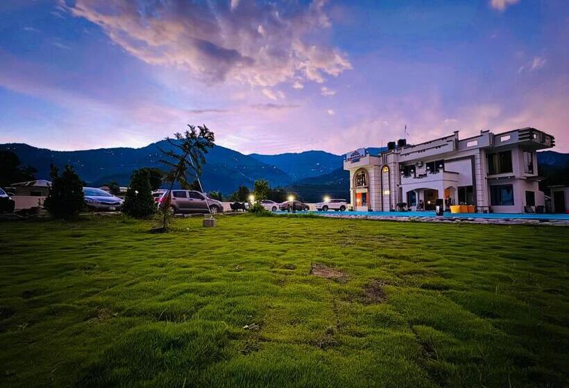 اتاق لوکس, Royal Shangrila Balakot