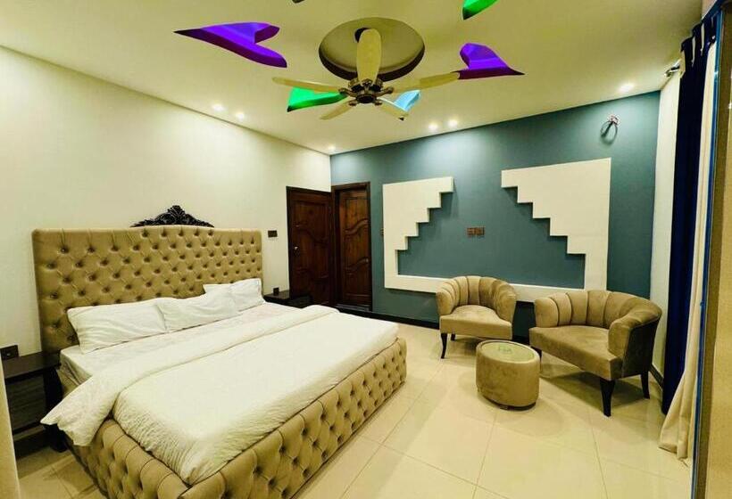 اتاق لوکس, Royal Shangrila Balakot