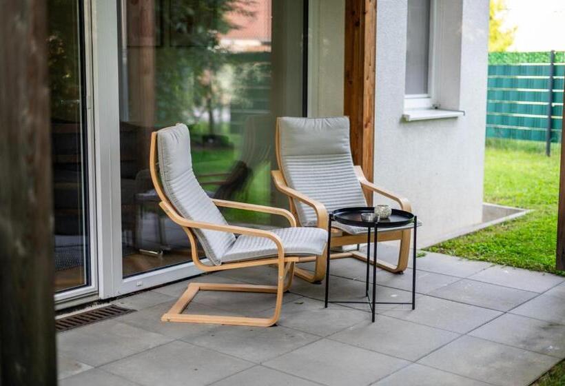 Апартаменты 2 Спальни с Террасой, Shome Apartments Graz Ost   Self Check In & Free Parking