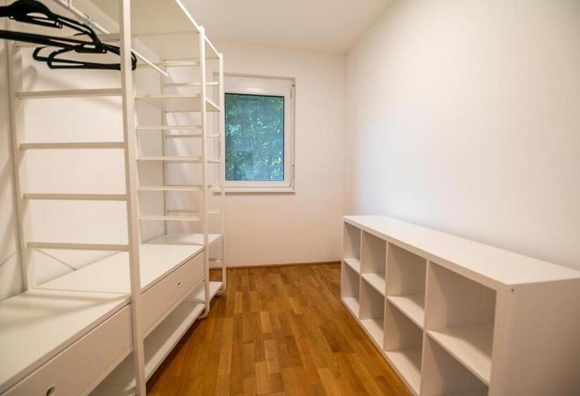 Апартаменты 2 Спальни с Террасой, Shome Apartments Graz Ost   Self Check In & Free Parking