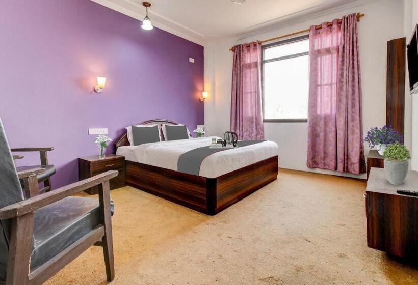 Люкс, Capital O Yasmin Resort