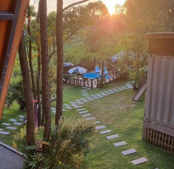 Четырехместный Номер Стандарт, Pousada Rosa Shanti, Café Da Manhã Opcional, Apenas 4 Cabanas, Piscina, Estacionamento Privativo, ár