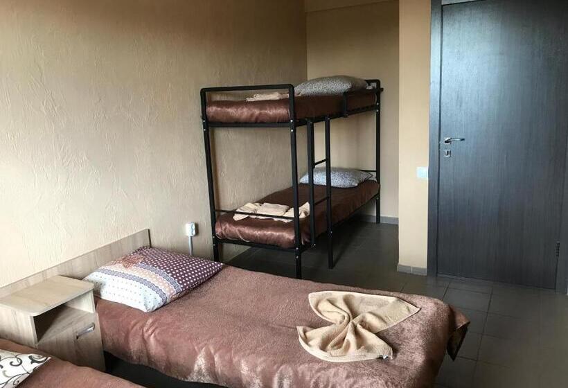 Семейный Номер, Mini Gostinitsa Hostel
