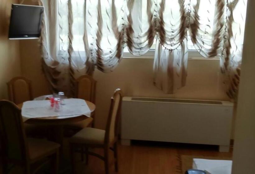 آپارتمان 1 خوابه, Motel Kneginja
