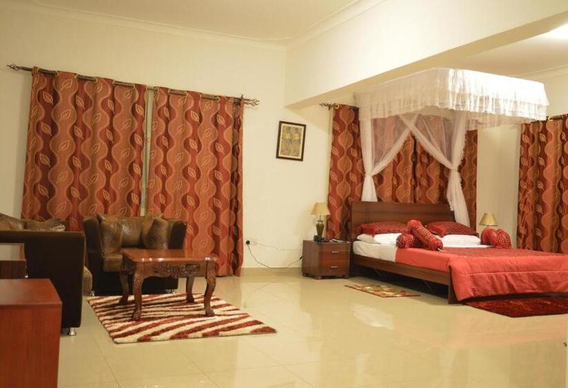 Deluxe Room, Reinah Tourist