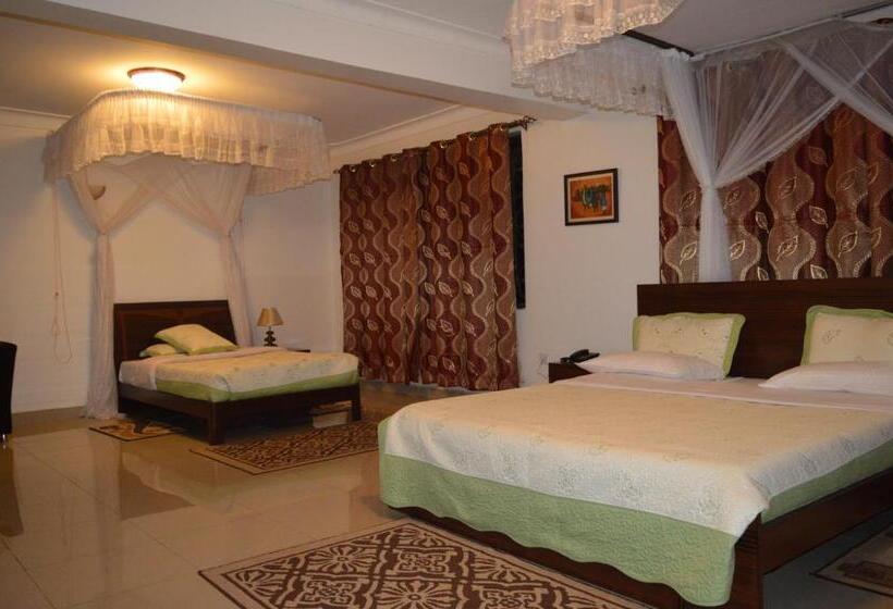 Family Room, Reinah Tourist