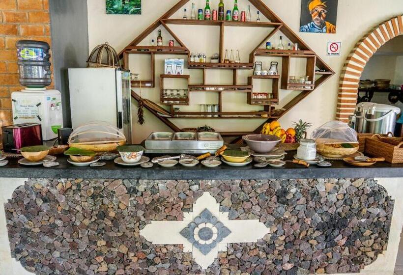 Трехместный Номер Deluxe, Kelapa Cottage