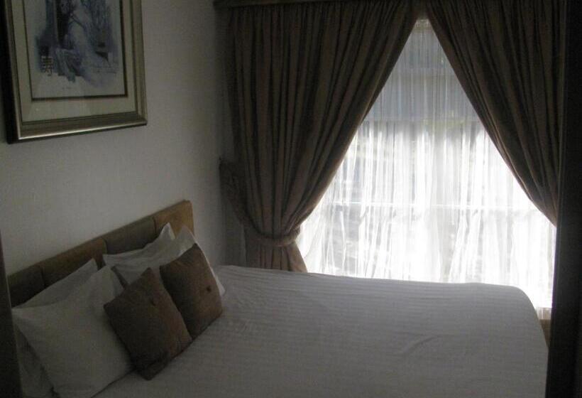 اتاق استاندارد با تخت بزرگ, Bruno Comfort Suites