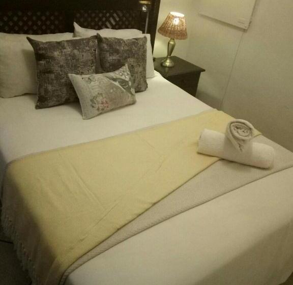 اتاق استاندارد با تخت بزرگ, Bruno Comfort Suites