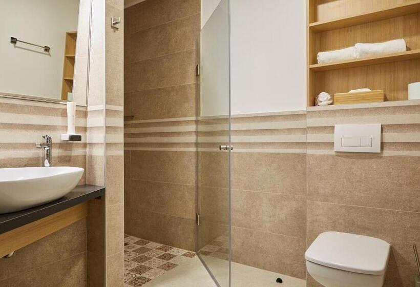 Habitación Estándar Adaptada para Discapacitados, Gold House Pension