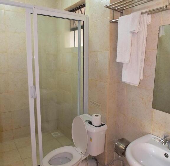 اتاق استاندارد سه نفره, Afrika Lodges