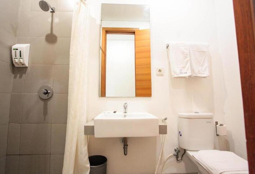 이코노미 룸, Legreen Suite Kuningan