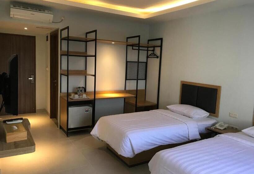 Номер Deluxe, Arisu