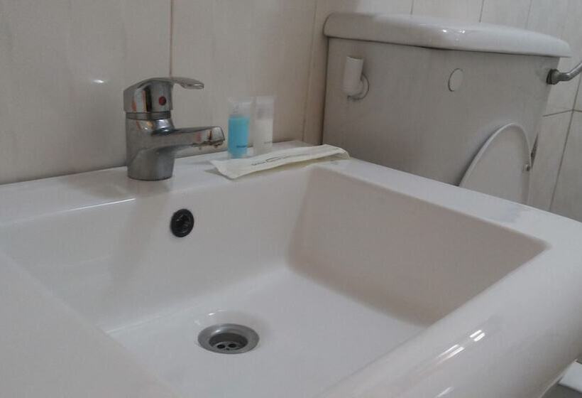 اتاق لوکس, Dich Comfort Hotel   Main Branch