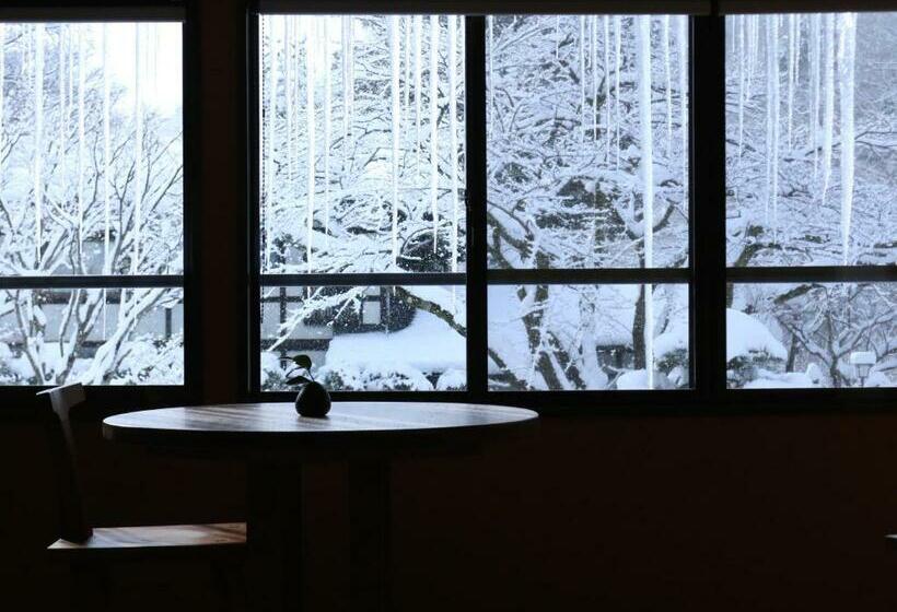 اتاق استاندارد یک تخته با سرویس بهداشتی مشترک, Itamuro Onsen Daikokuya