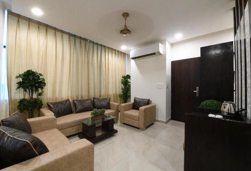 带大床的标准间, Madhav Muskan Residency