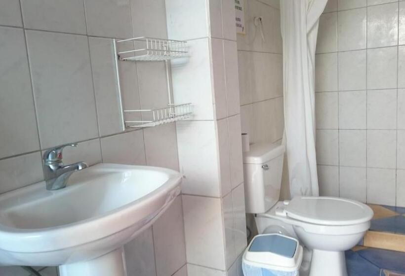 Номер Стандарт Совместная Ванная, Aji Verde Hostel