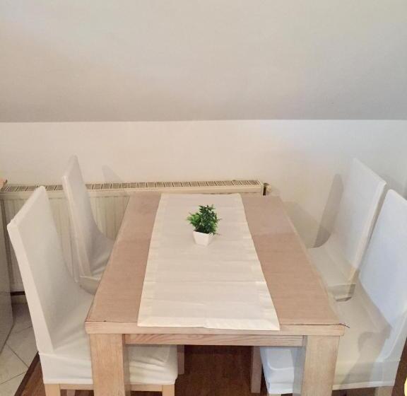 Апартаменты 1 Спальня, Hostel Lega House